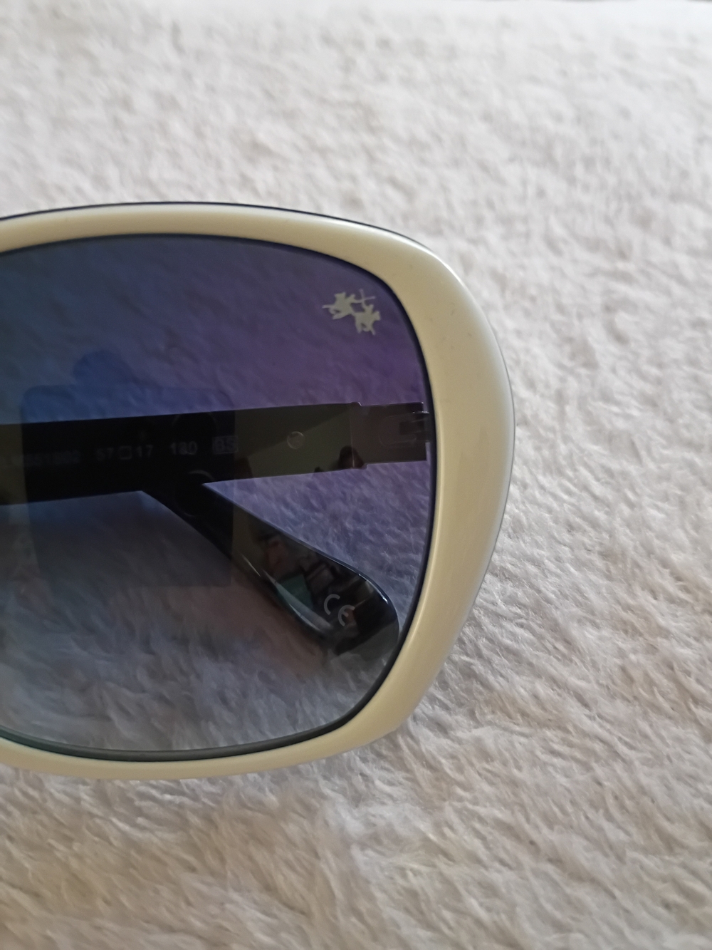 White Frame La Martina "Tango" Sunglasses - Picture 5 of 5